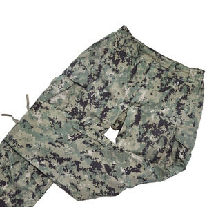 US Navy Type III Cargo Pants Mens L 34x31.5 Green NWU AOR2 Digital Camo Ripstop